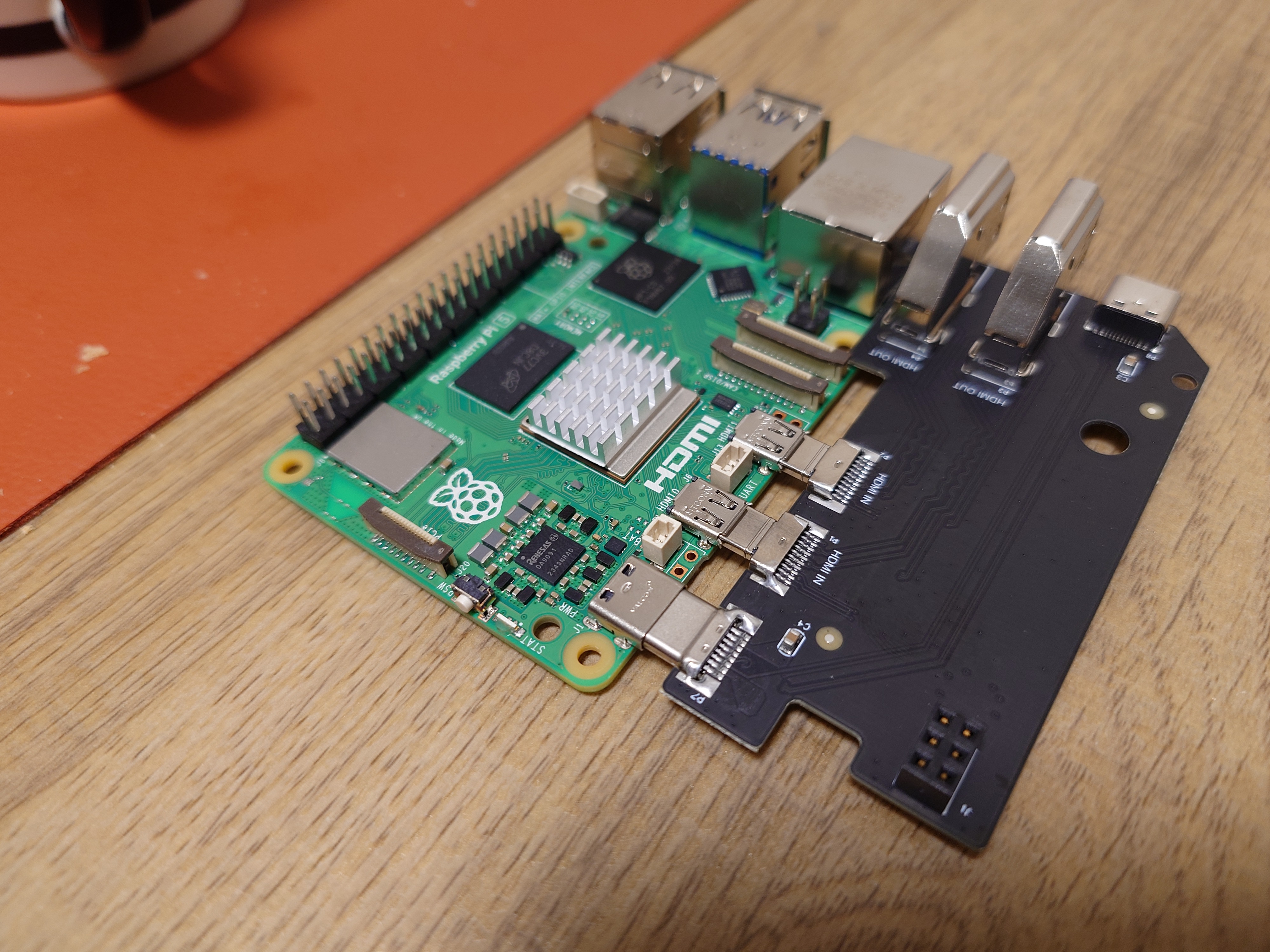 Pi 5 connected to HDMI-Power board